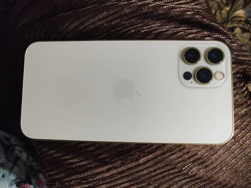 Apple iPhone 12 Pro 2