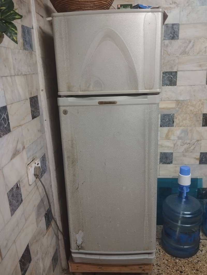 Used fridge 0