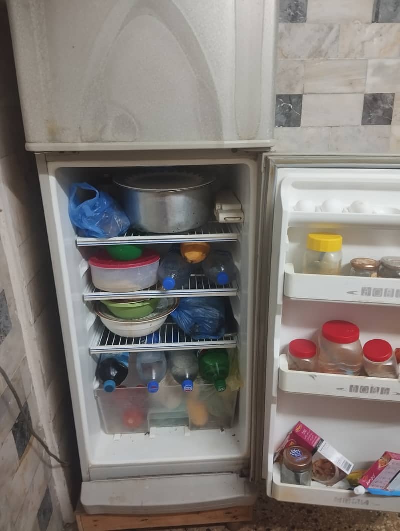 Used fridge 2