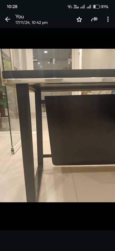 Executive table