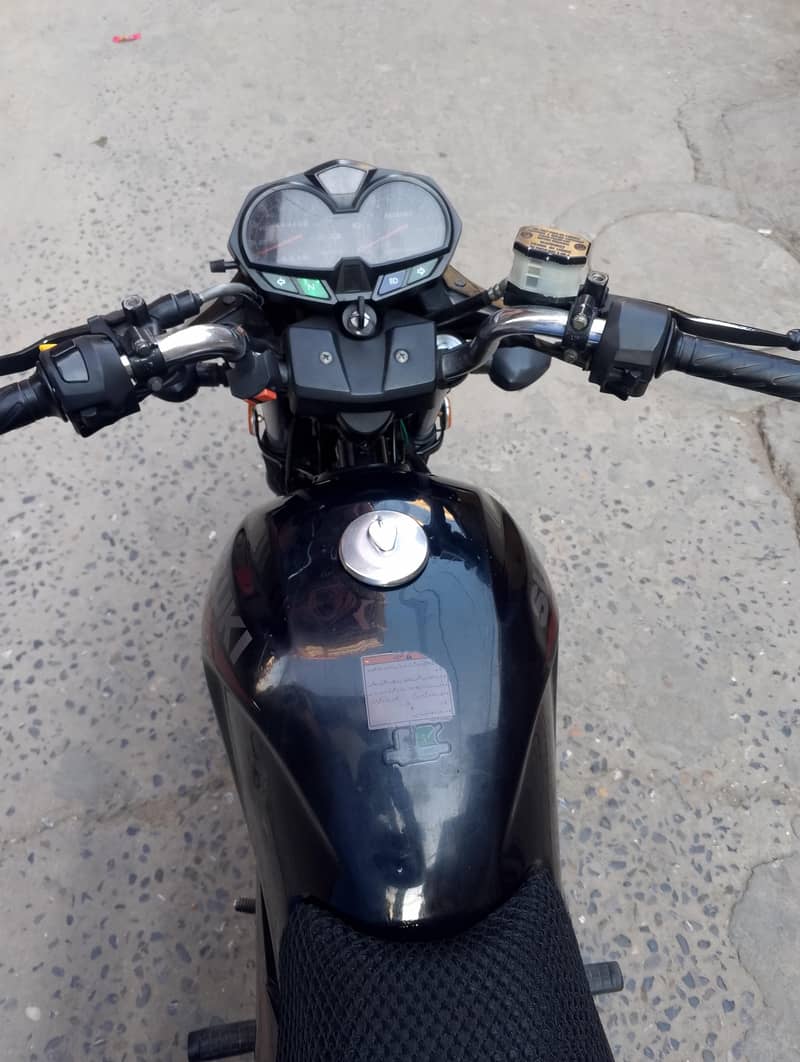 Suzuki 150gr 6