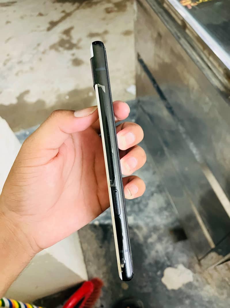 Google Pixel 6A 2