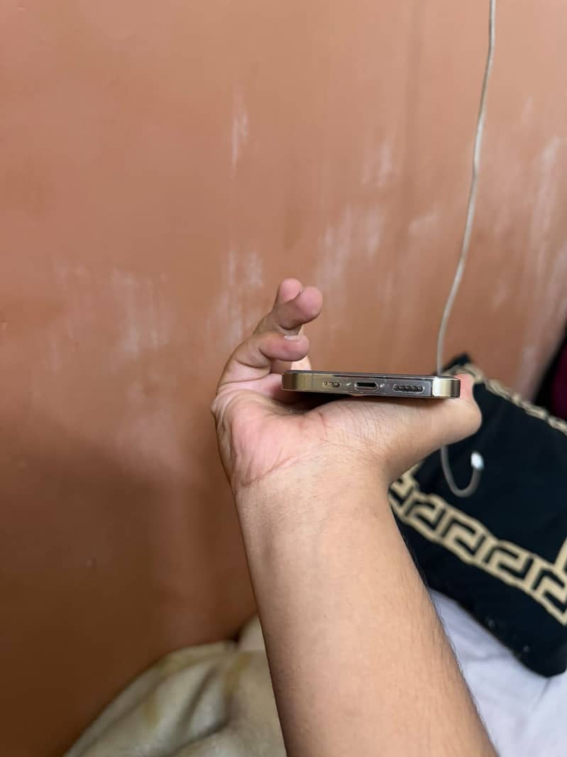 Apple iPhone 13 Pro 5