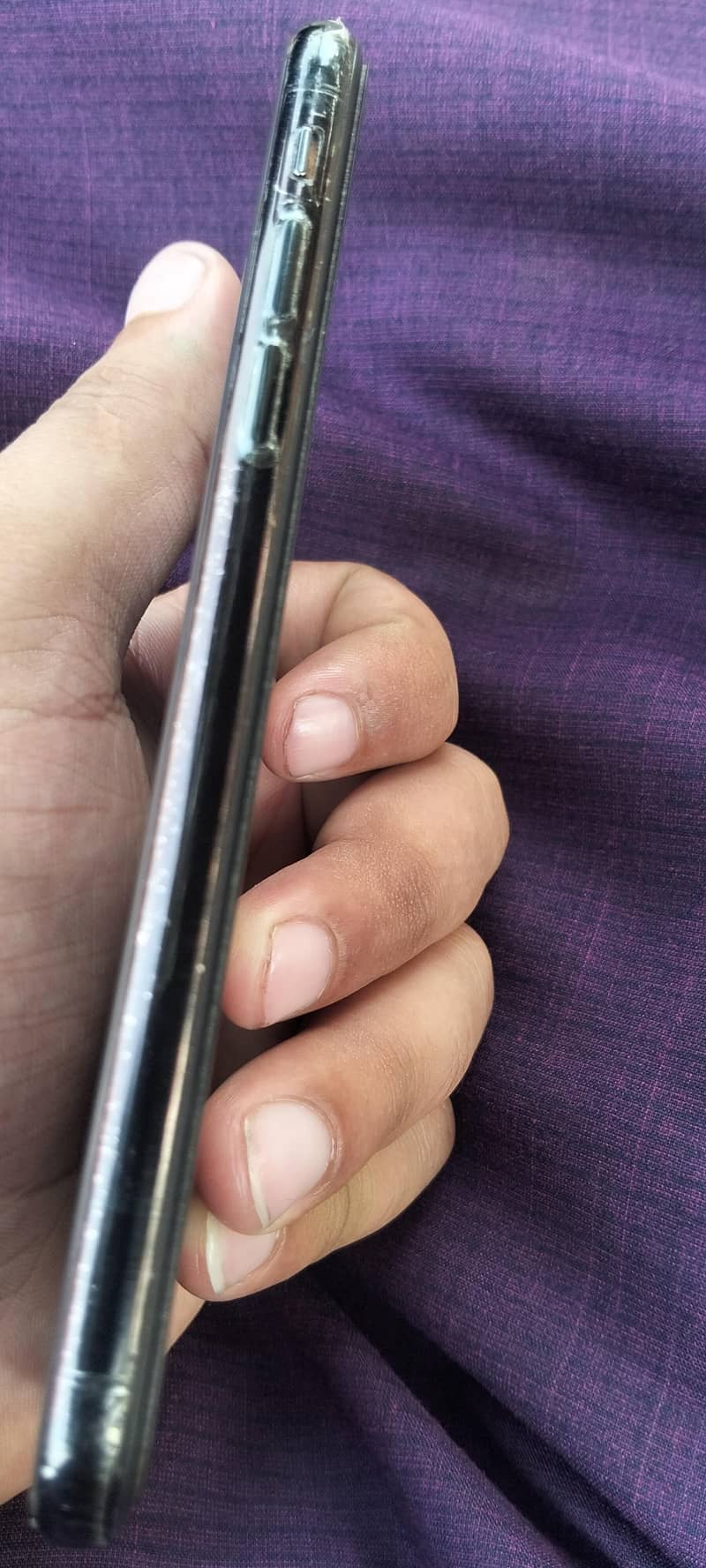 Apple iPhone XS 3