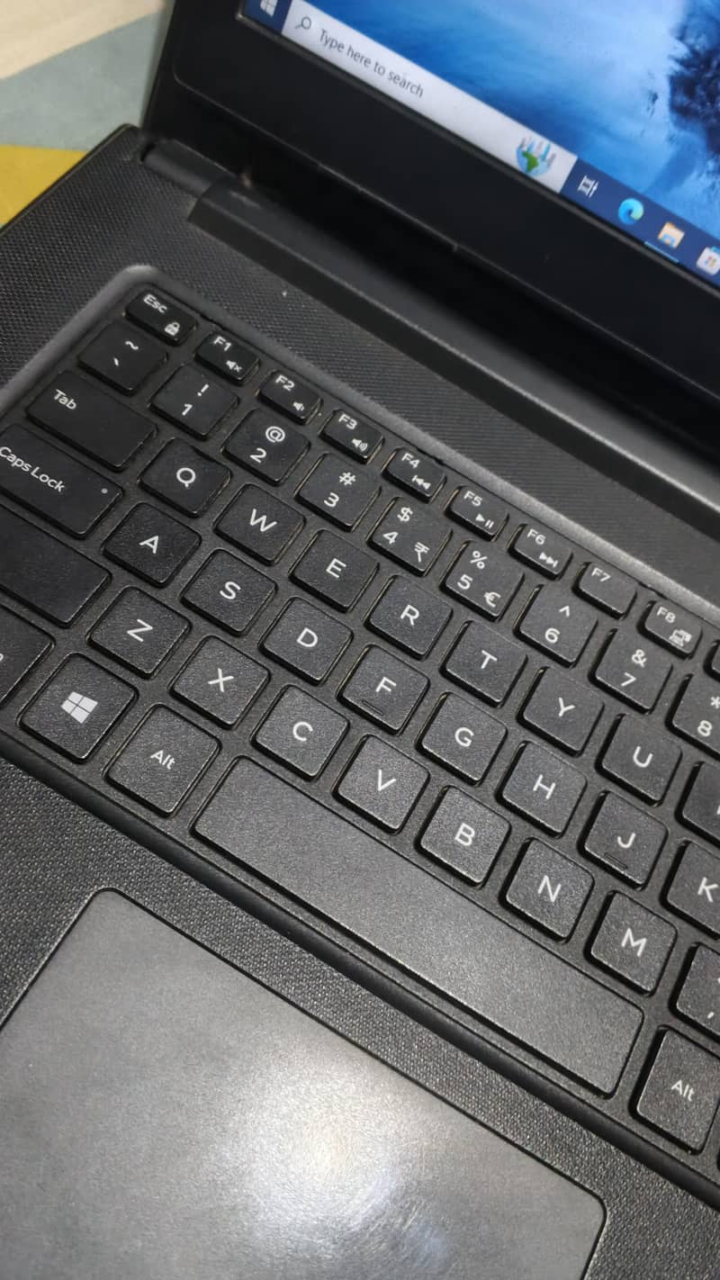 Dell laptop core i7 7generation 4