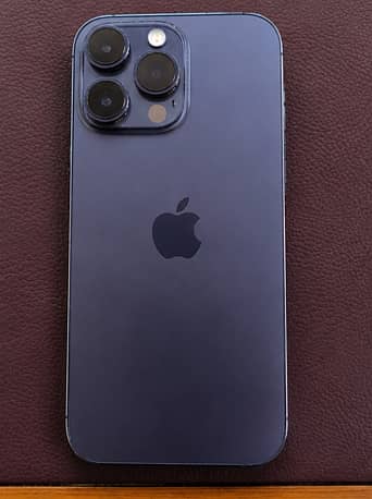 Apple iPhone 14 Pro Max 0