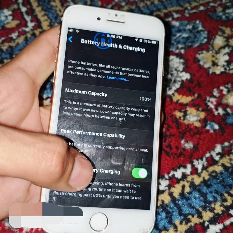 Apple iPhone 8 3