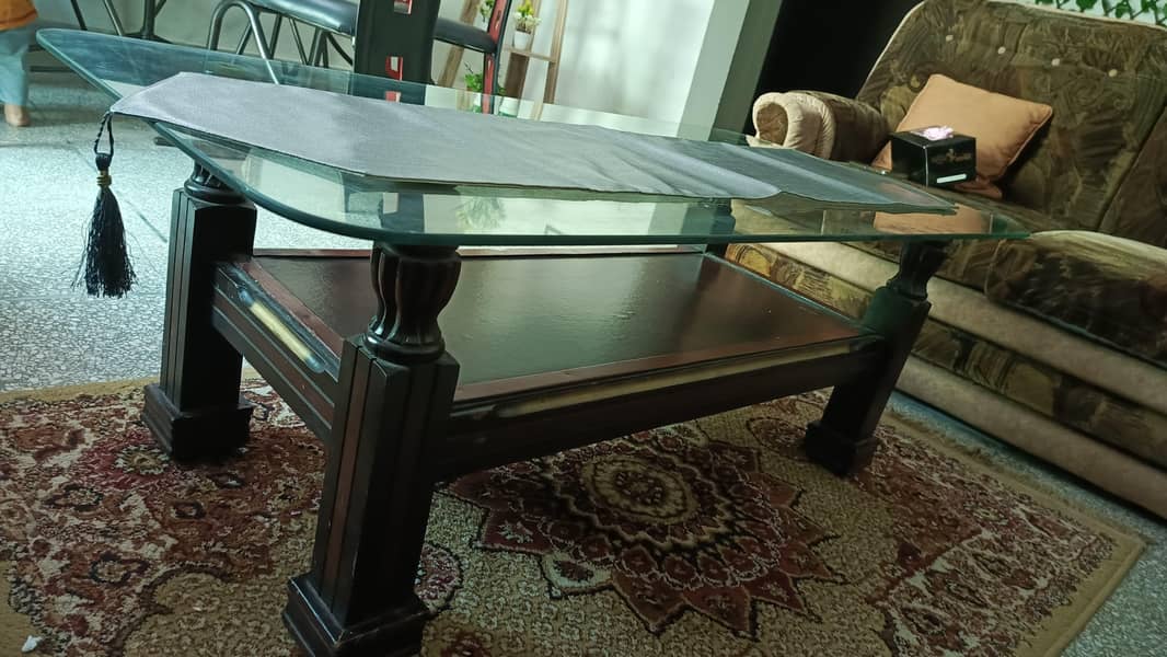 Centre Table with side tables 2