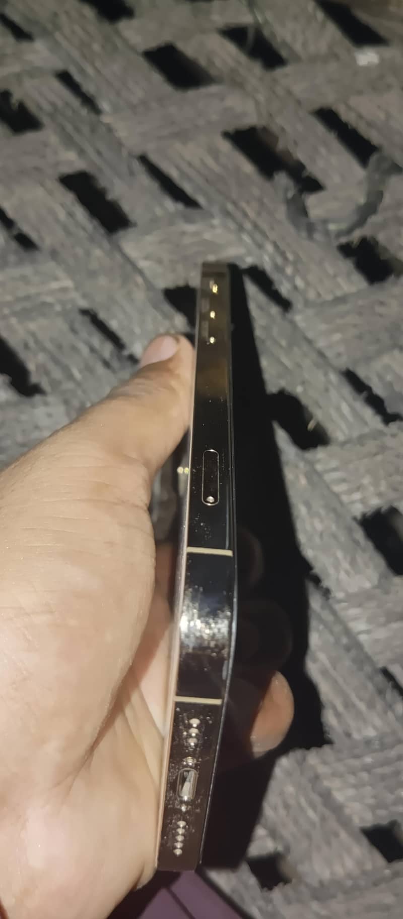 Apple iPhone 12 Pro 1