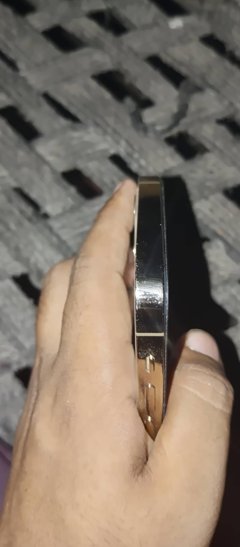 Apple iPhone 12 Pro 4
