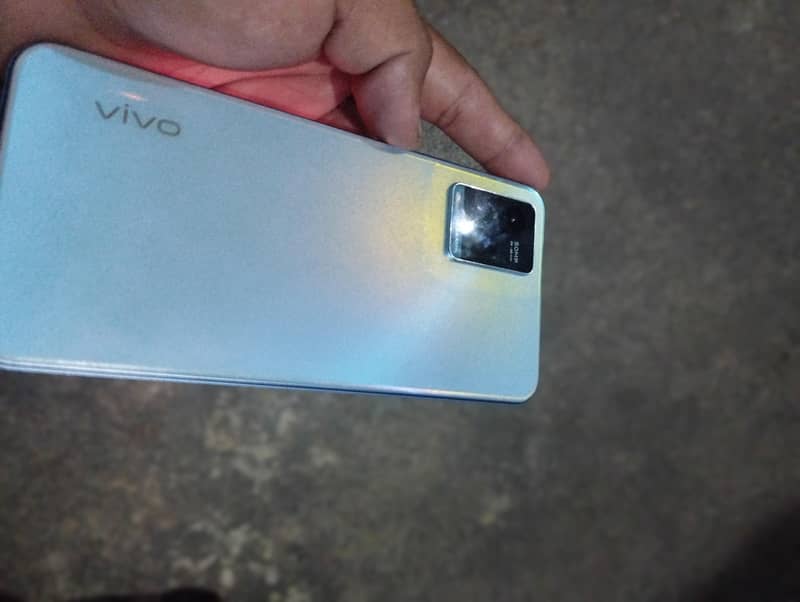Vivo Y33T 0