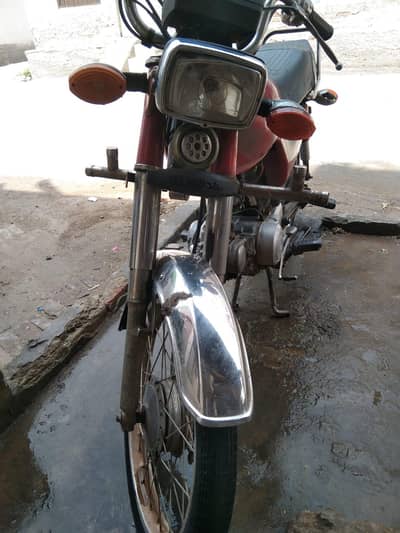 Honda cd 70
