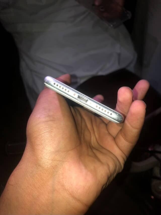 Apple iPhone 7 3
