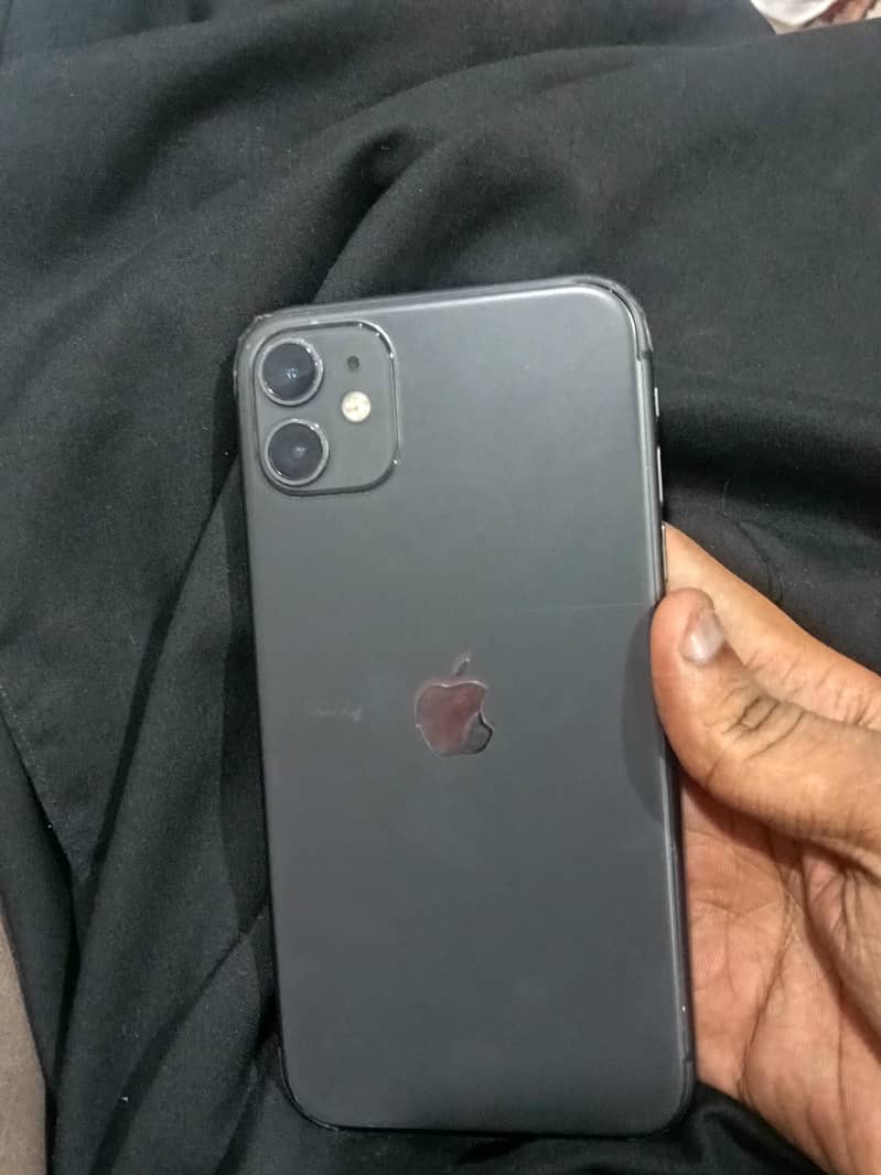Apple iPhone 11 0