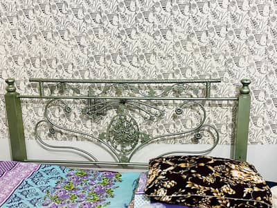 road irod double bed