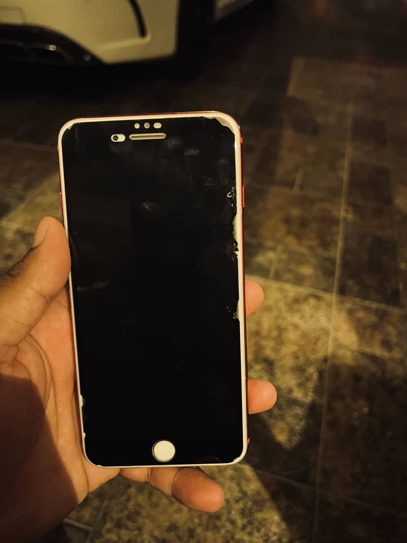 Apple iPhone 7 Plus 0