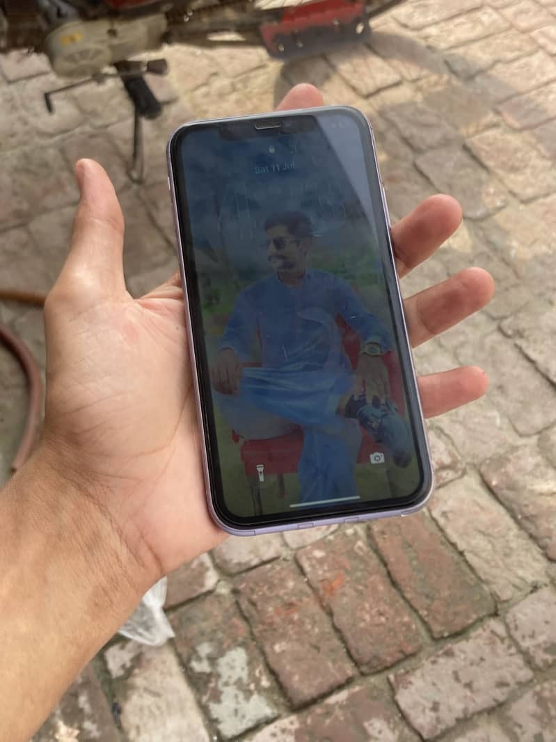 Apple iPhone 11 2