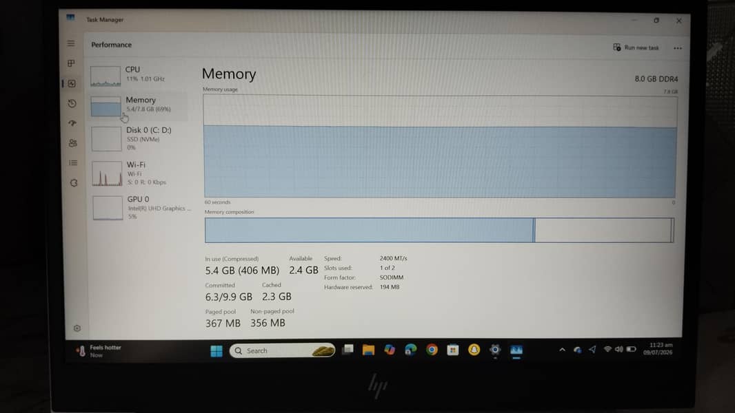 HP LAPTOP 8