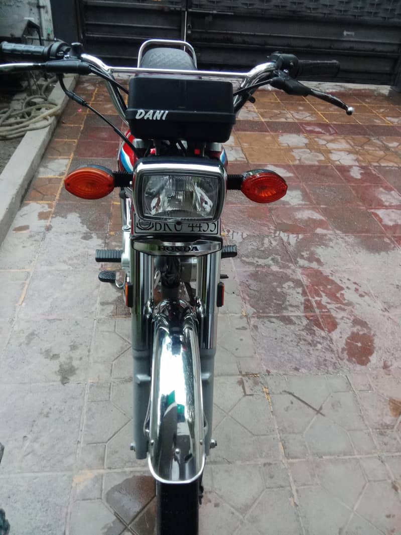 Honda 125 6