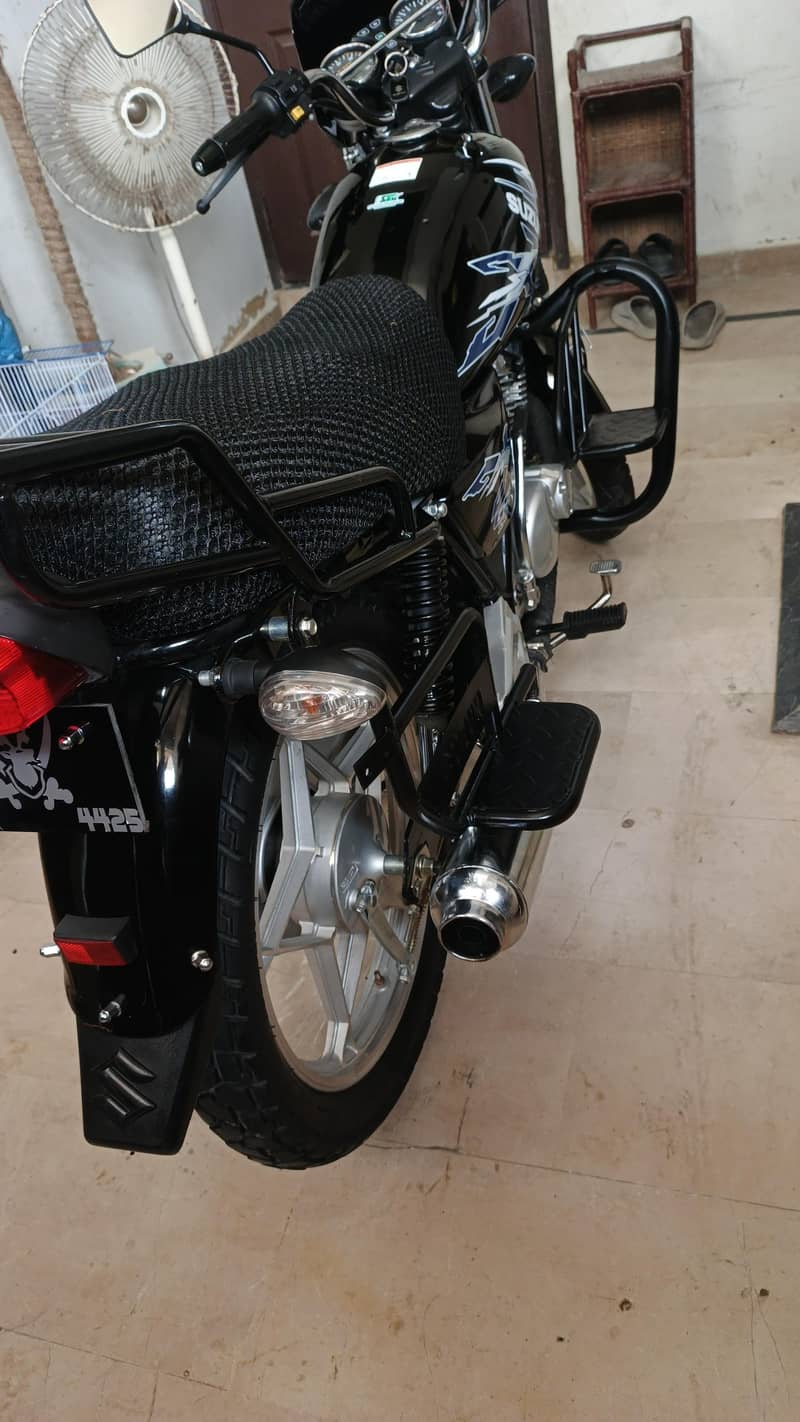 Gs150 SE 4