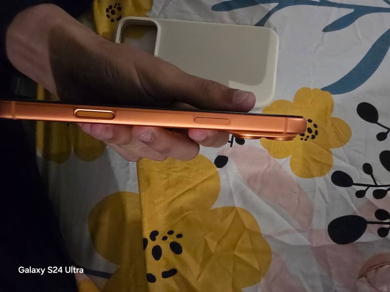 Apple iPhone 17 Pro Max 1