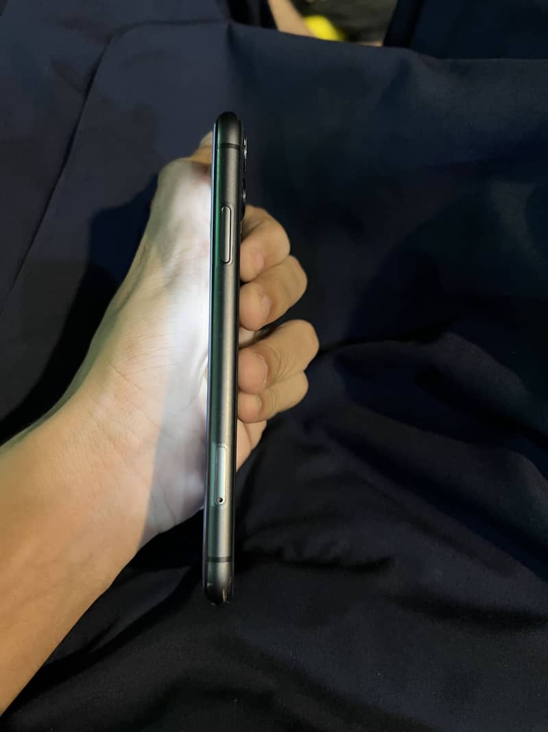 Apple iPhone 11 Pta approved 4