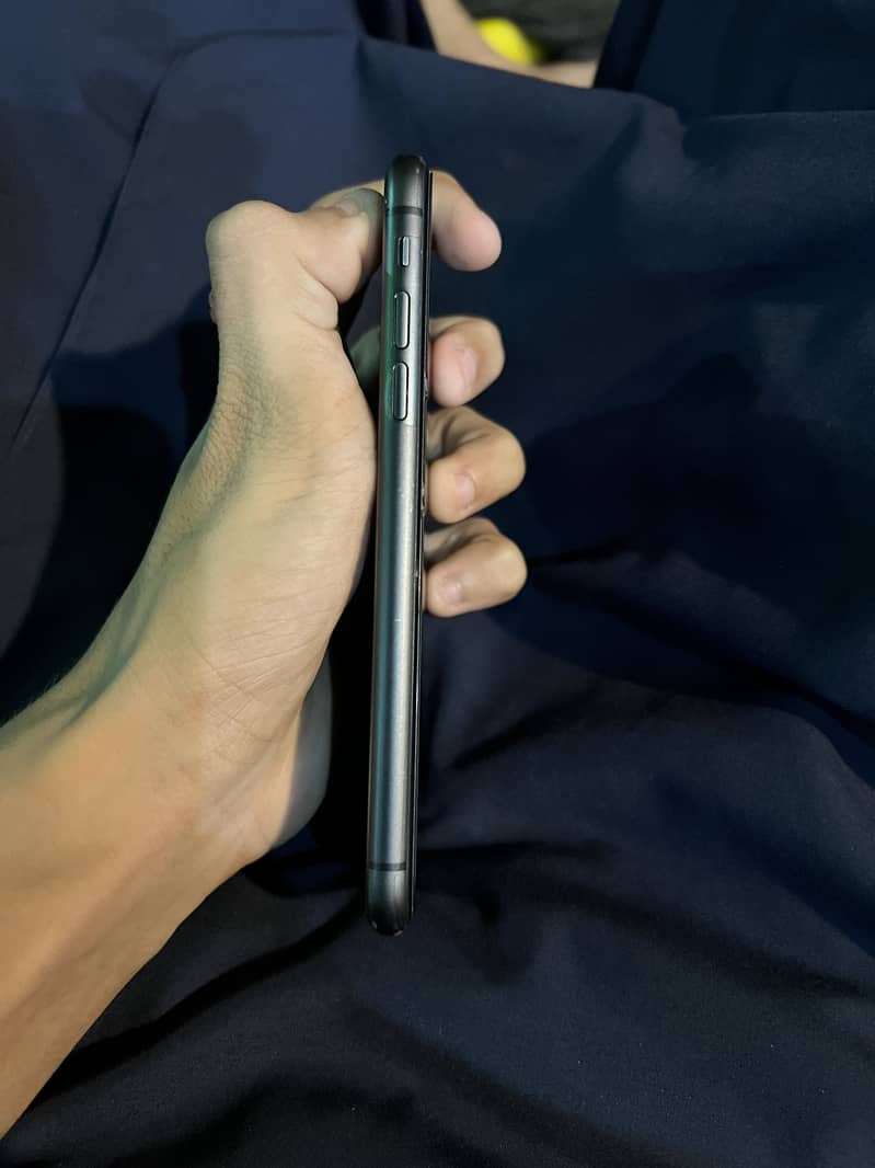Apple iPhone 11 Pta approved 6