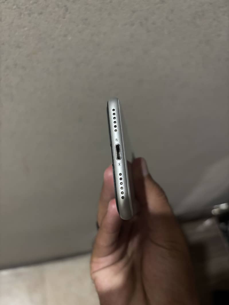 Apple iPhone SE 1