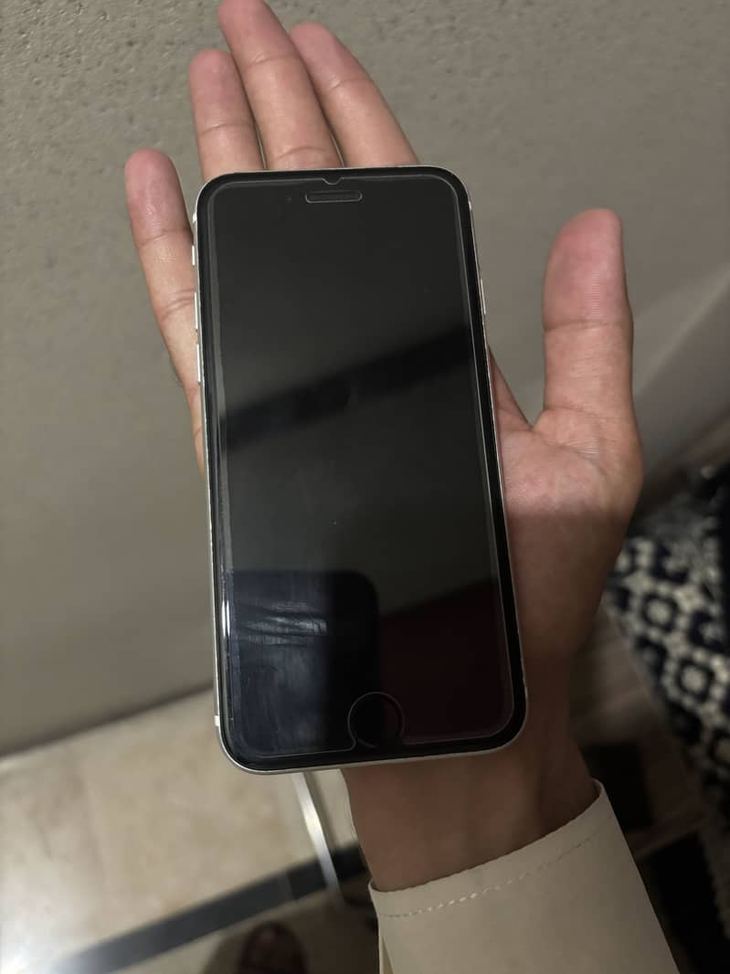 Apple iPhone SE 5