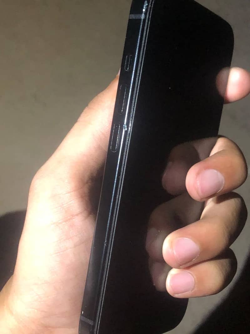 Apple iPhone 15 3