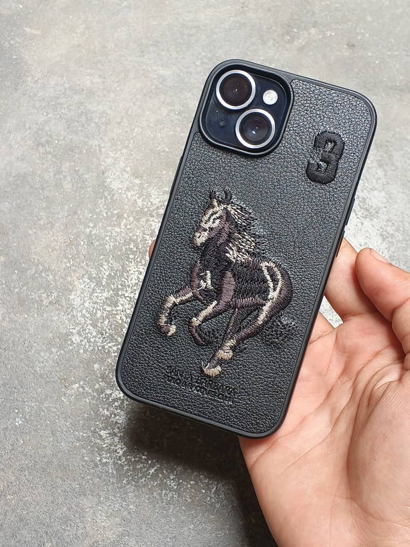 Apple iPhone 15 8
