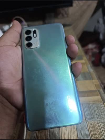 OPPO Reno6