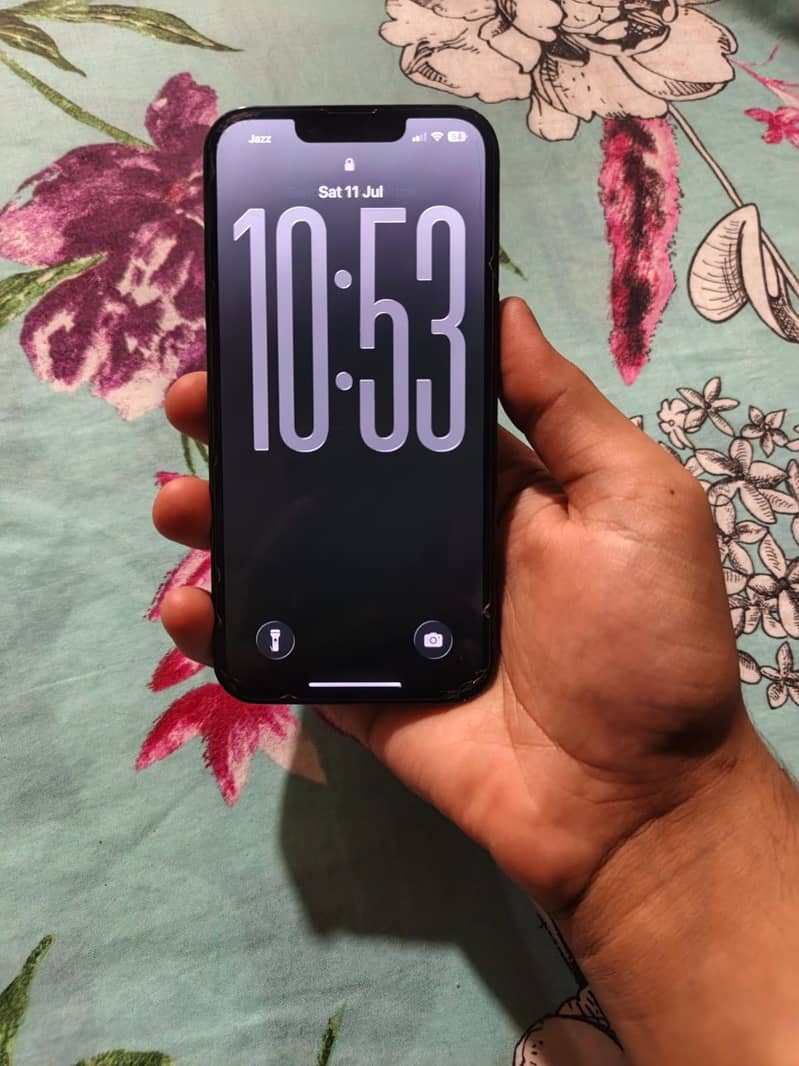 Apple iPhone 14 1