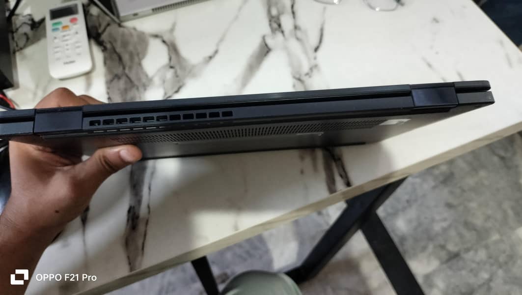Dell latitude 9330 4