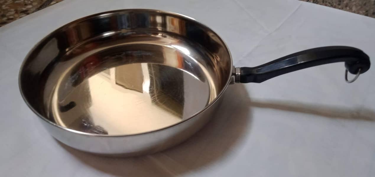 Steel cookware imported 1