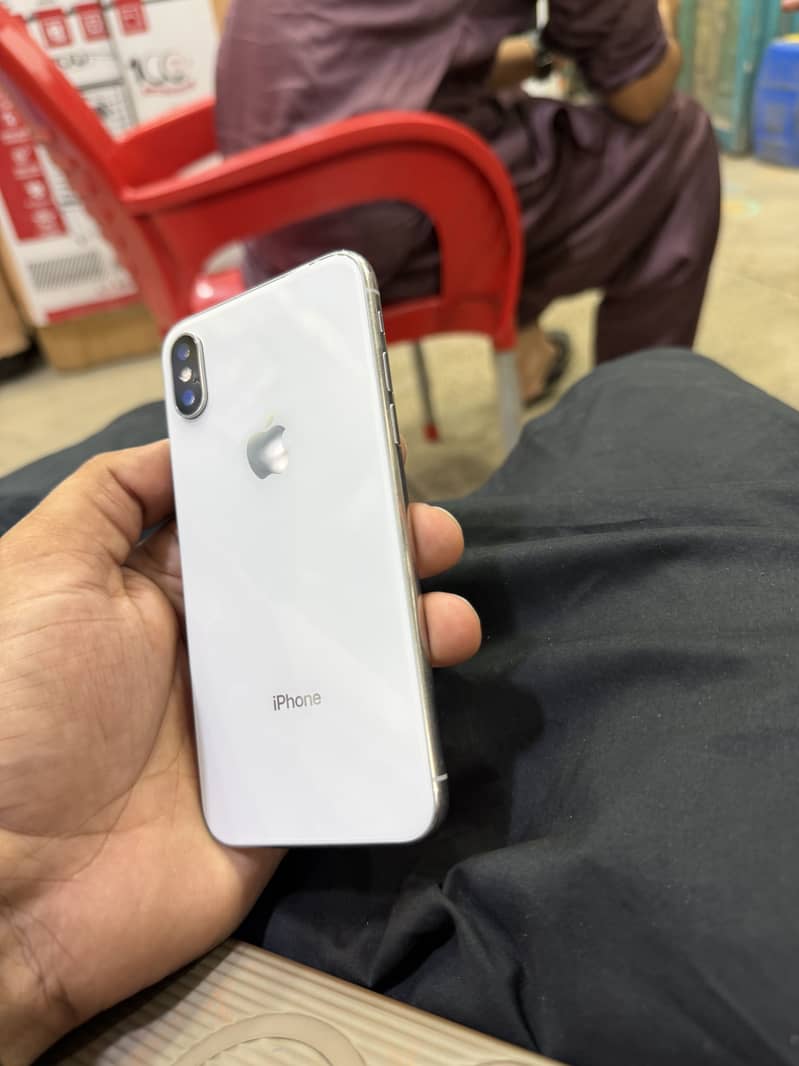 Apple iPhone X 0