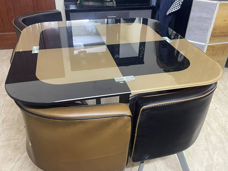 4 seater Dining table 3
