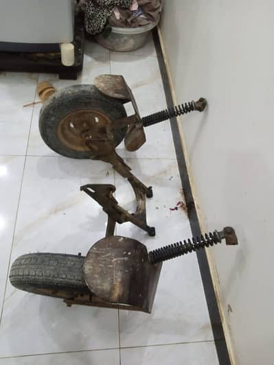 Ready Side Wheels with Chimta Welded (For disabled Persons)