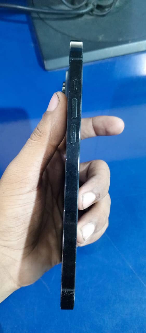 Apple iPhone 14 Pro Max 5