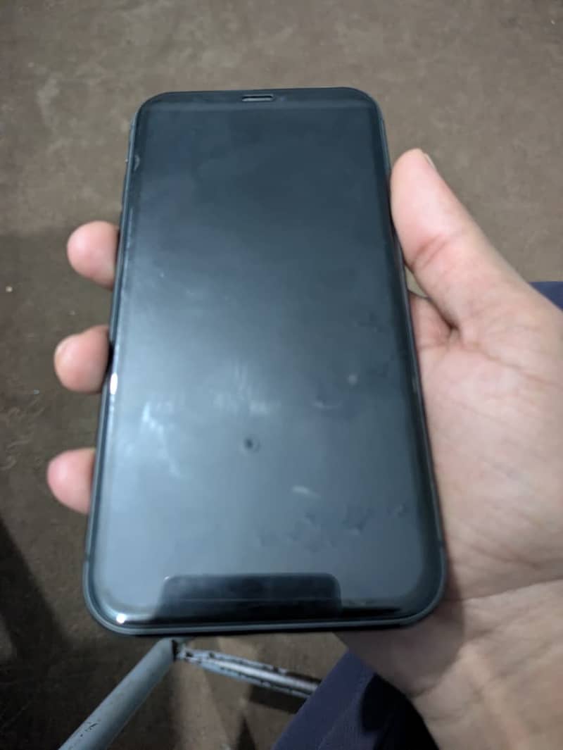 Apple iPhone 11 6