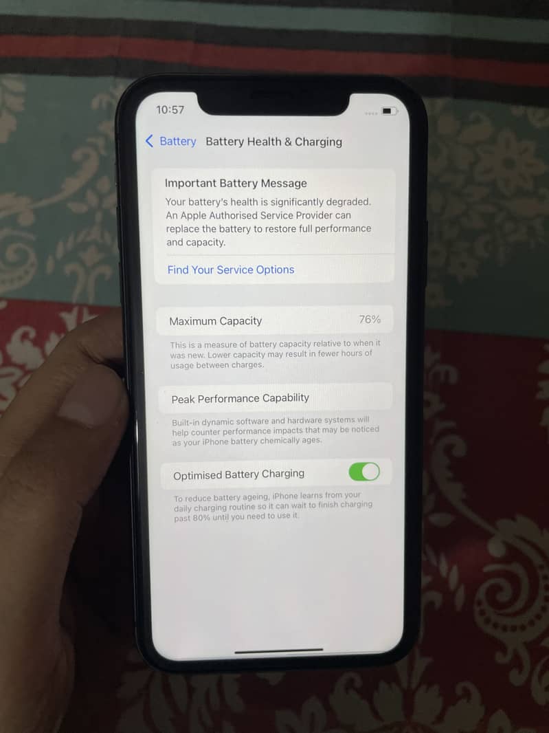 Apple iPhone 11 3