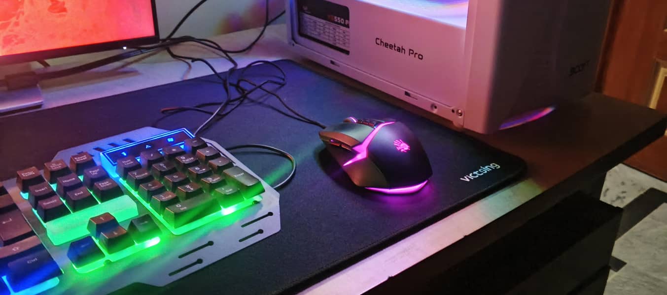 Complete gaming pc Setup 4