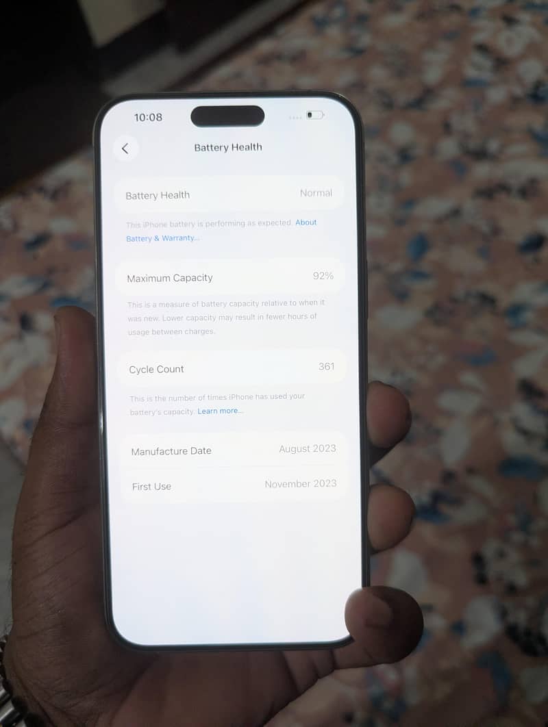 Apple iPhone 15 Pro Max 4