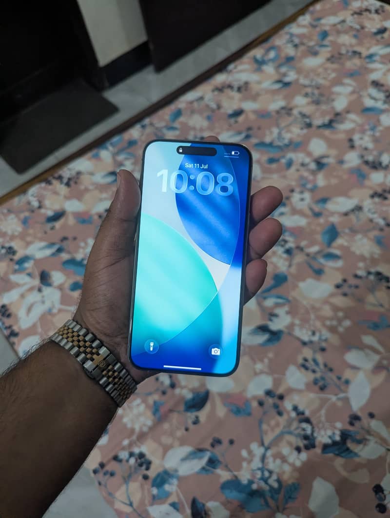Apple iPhone 15 Pro Max 5