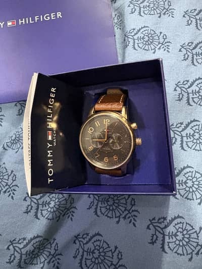 110% original Tommy Hilfiger Watch in rose gold colour new brand