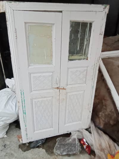 1 window 5 feet by 3 feet aur bi wood ka saman Raja bazar Rawalpindi