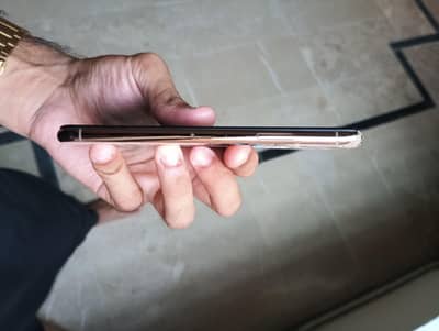 Apple iPhone XS