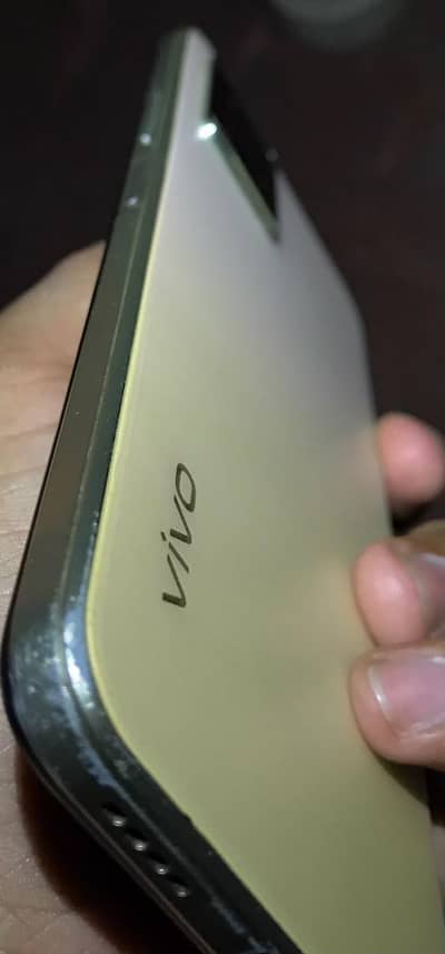 Vivo Y33T