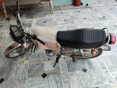 CD 125 special edition