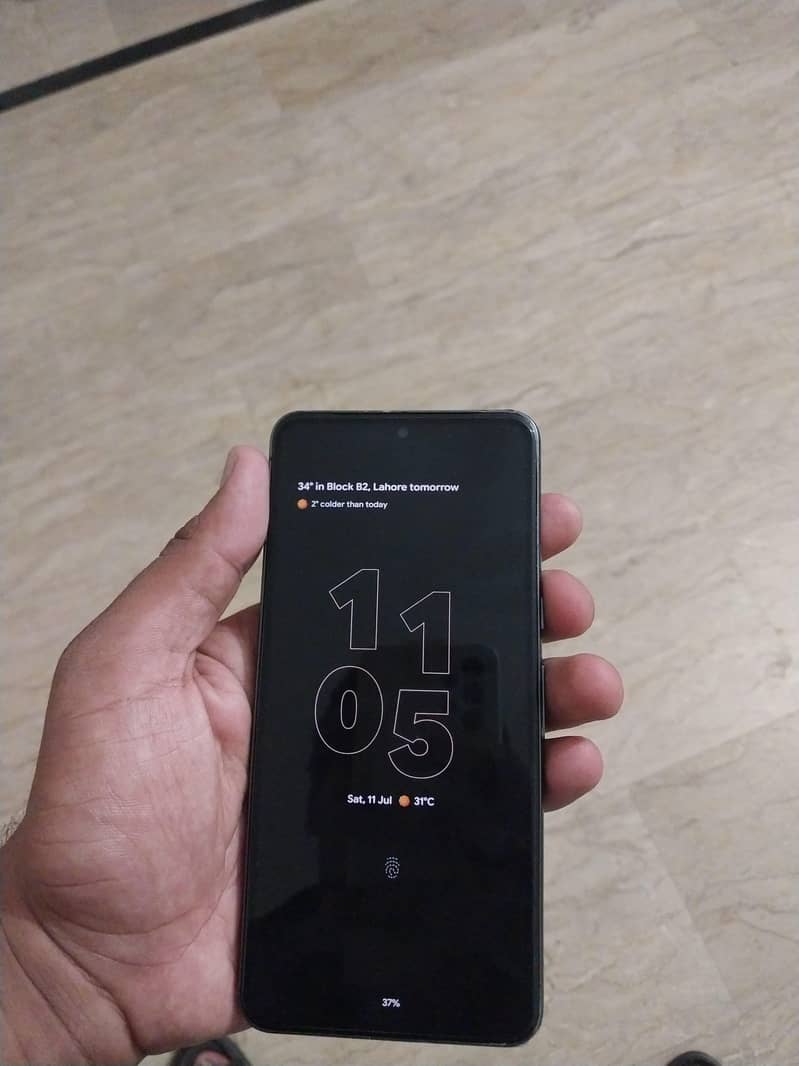 Google Pixel 8 Pro 2